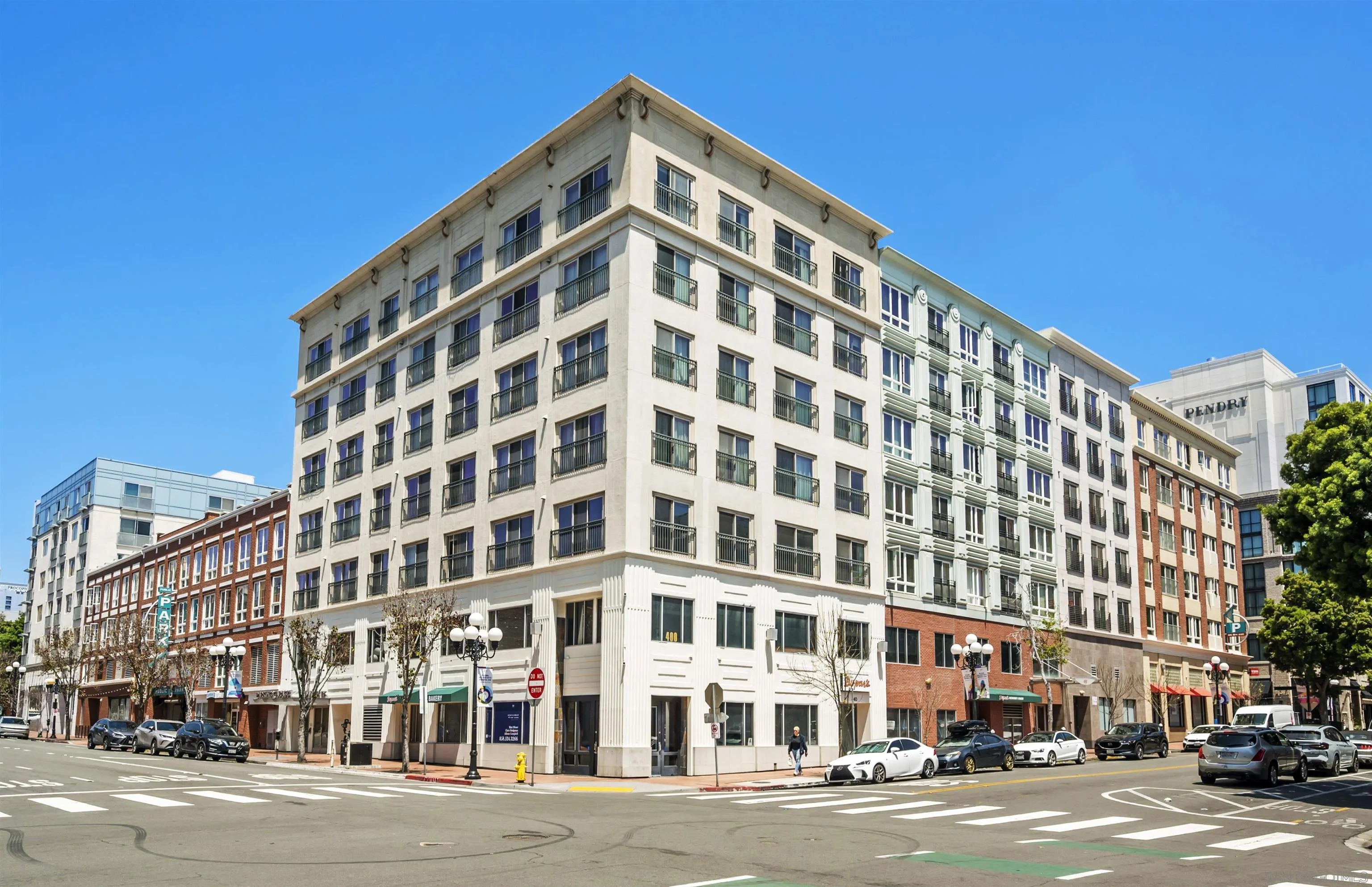 450 J Street, Unit 7071 San Diego, CA 92101 - Photo 22 of 33 front view of a building