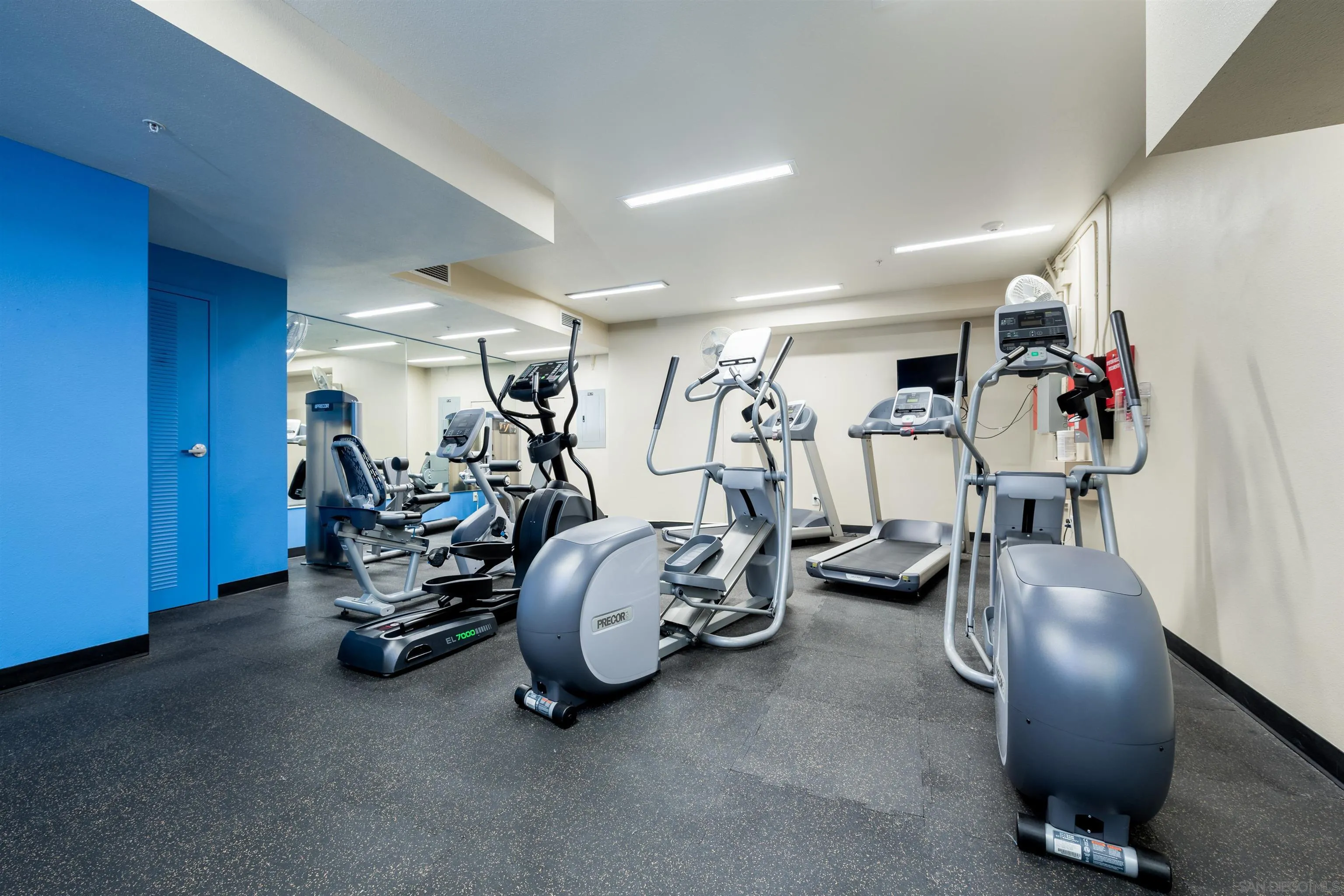 450 J Street, Unit 7071 San Diego, CA 92101 - Photo 31 of 33 a view of a room with gym equipment