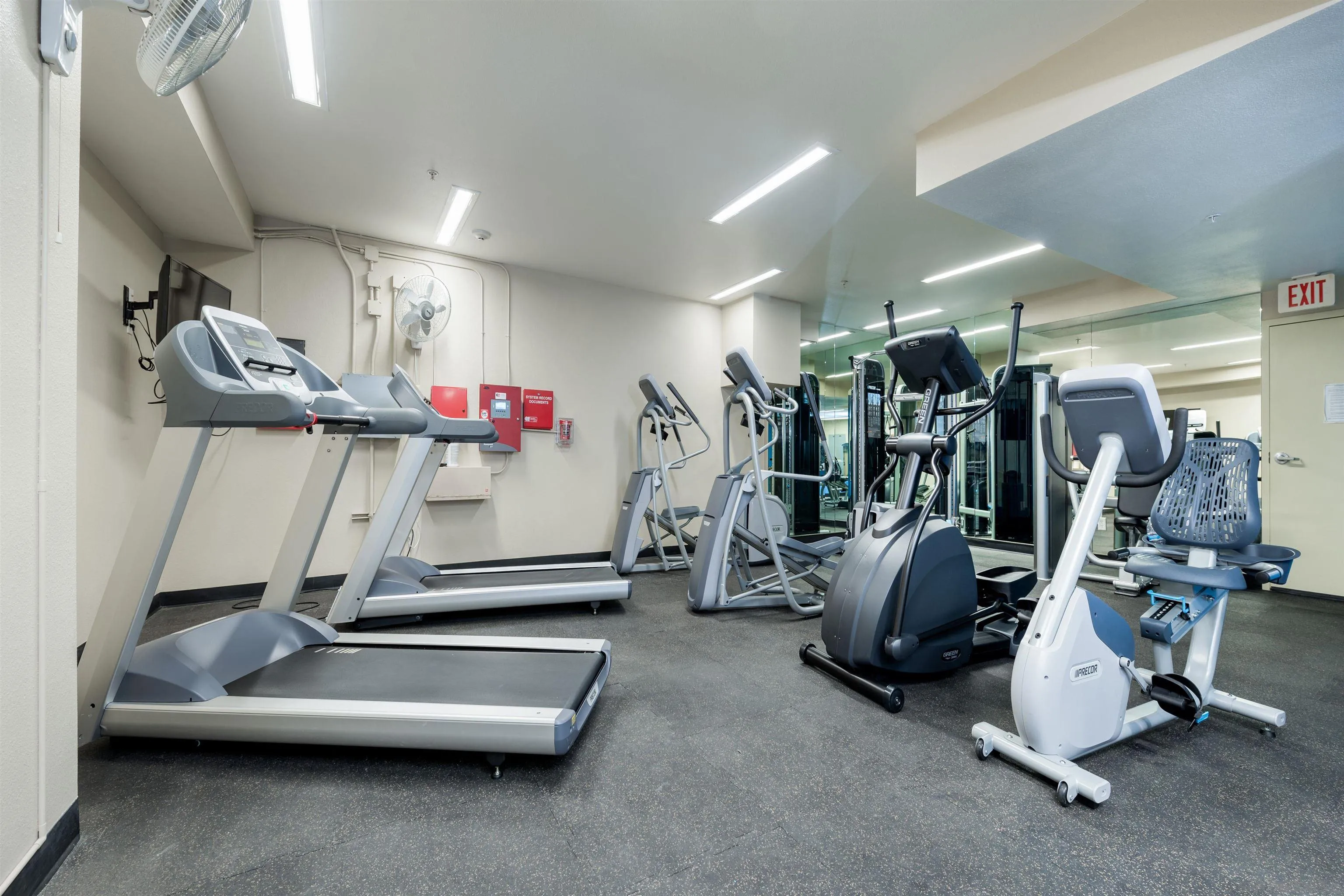 450 J Street, Unit 7071 San Diego, CA 92101 - Photo 32 of 33 a view of a room with gym equipment