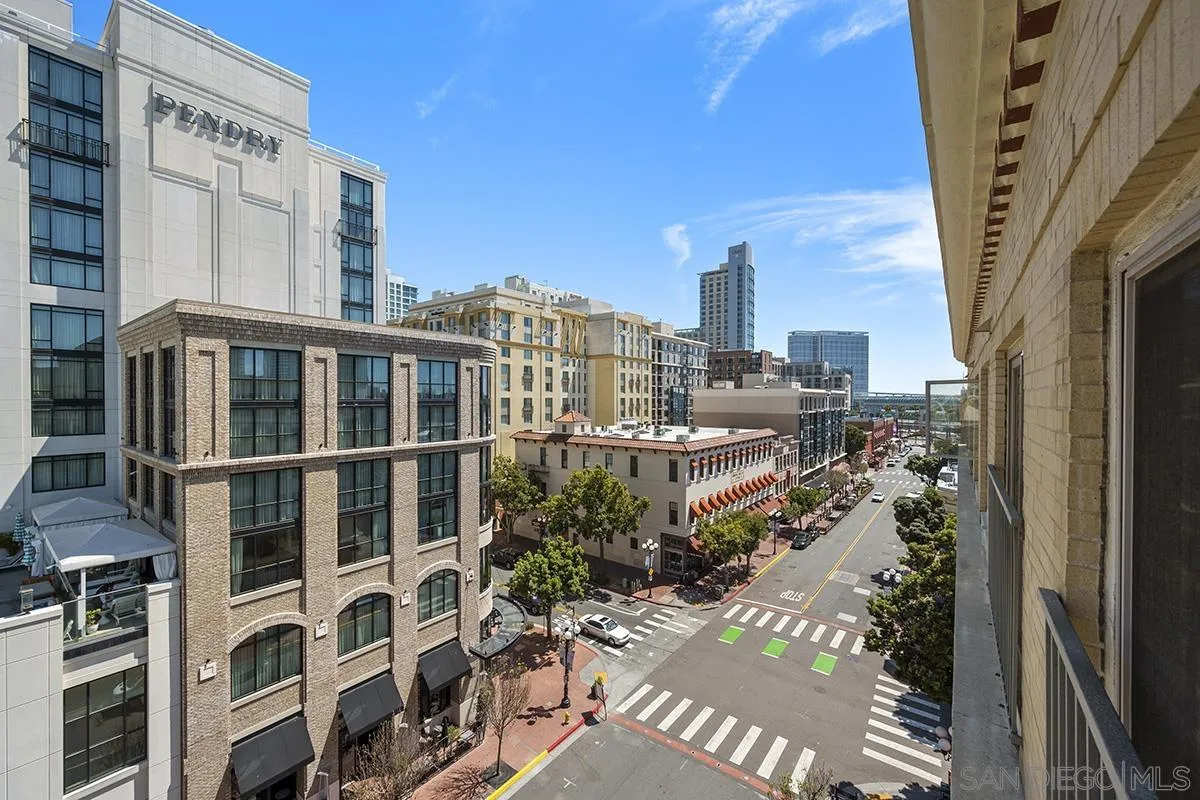 450 J Street, Unit 7071 San Diego, CA 92101 - Photo 6 of 33 a view of a city with tall buildings