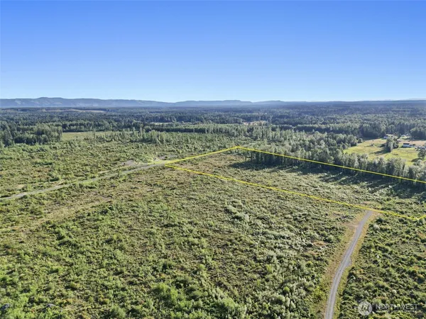 $375,000 | 1409 330th St Court South, Roy, WA 98580