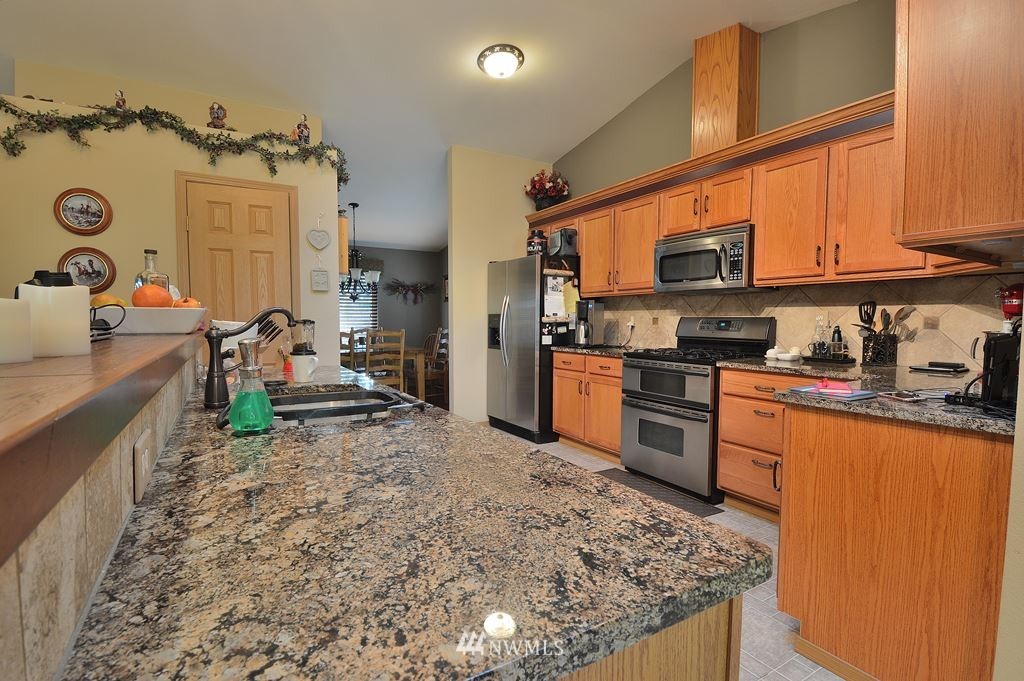 730 Brockway Road Chehalis, WA 98532 - Photo 11 of 25