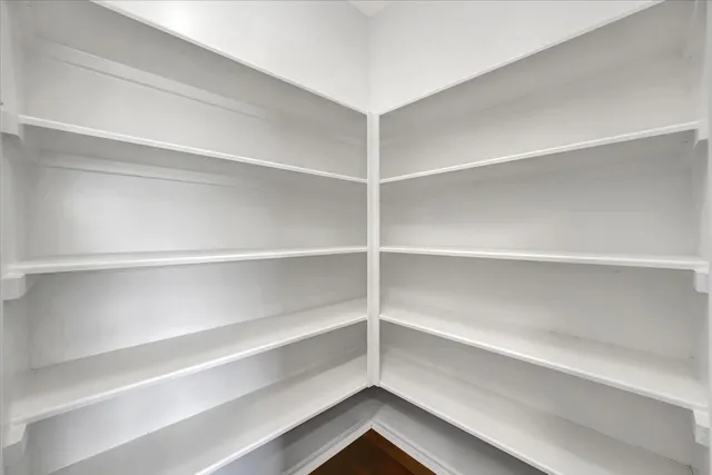 $2,350 | 3915 Summerfield Drive, Pearland, TX 77584