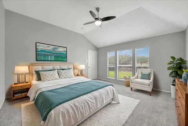 $2,350 | 3915 Summerfield Drive, Pearland, TX 77584