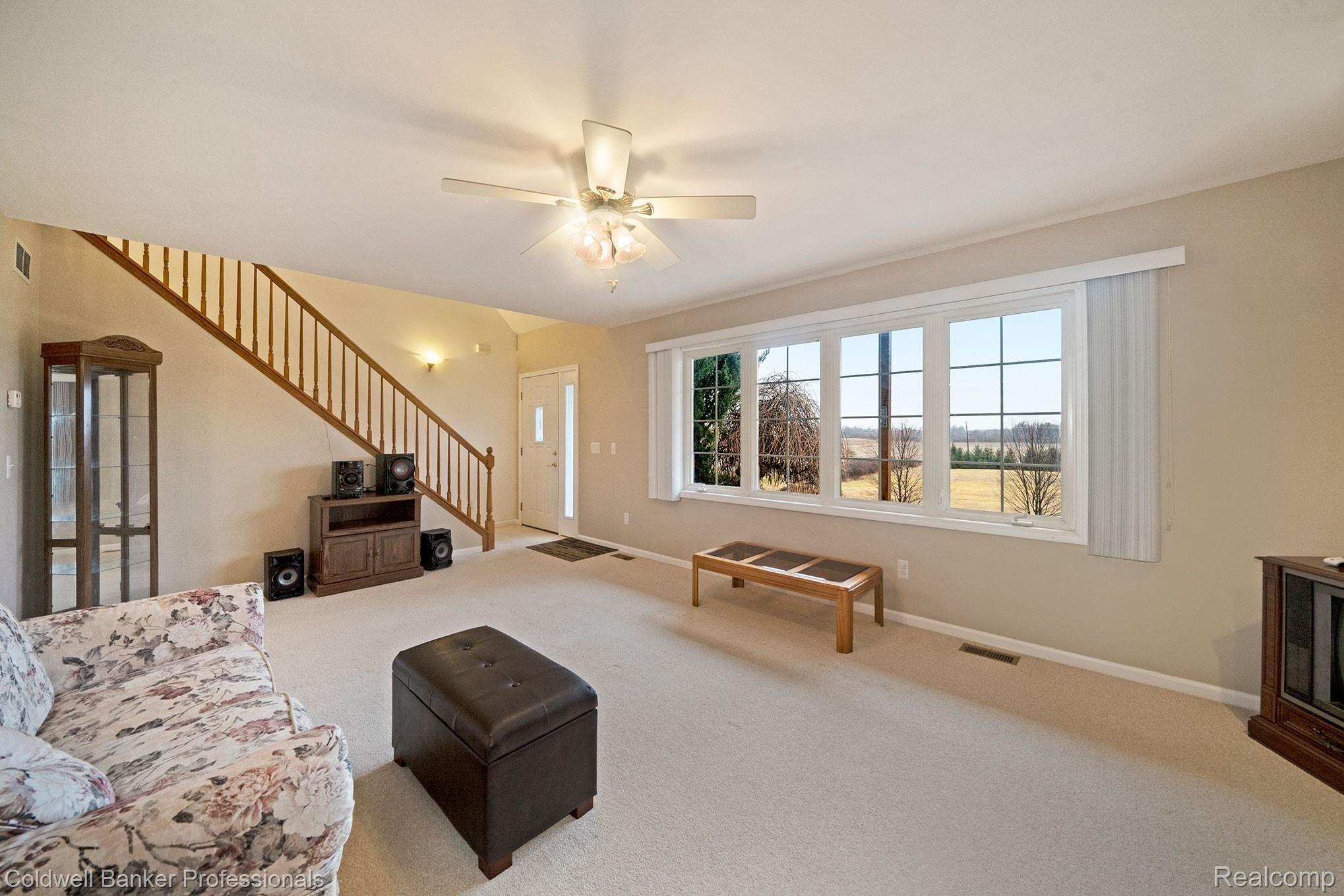 6514 Fish Lake Road North Branch, MI 48461 - Photo 8 of 39 Living 2.jpg