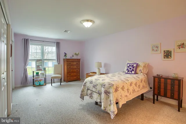 $299,900 | 14 Creek Bank Drive, Mechanicsburg, PA 17050