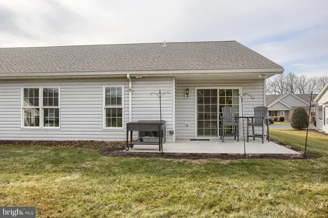$299,900 | 14 Creek Bank Drive, Mechanicsburg, PA 17050