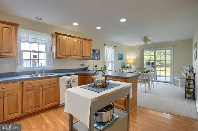 $299,900 | 14 Creek Bank Drive, Mechanicsburg, PA 17050