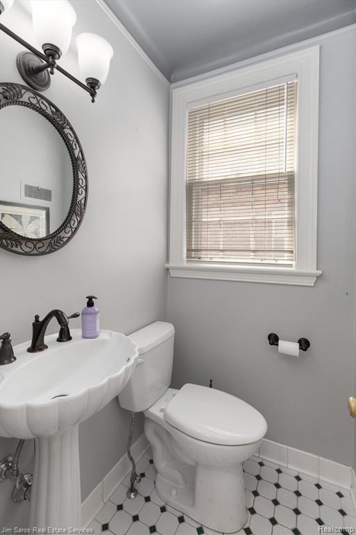 324 McMillan Road Grosse Pointe Farms, MI 48236 - Photo 27 of 40