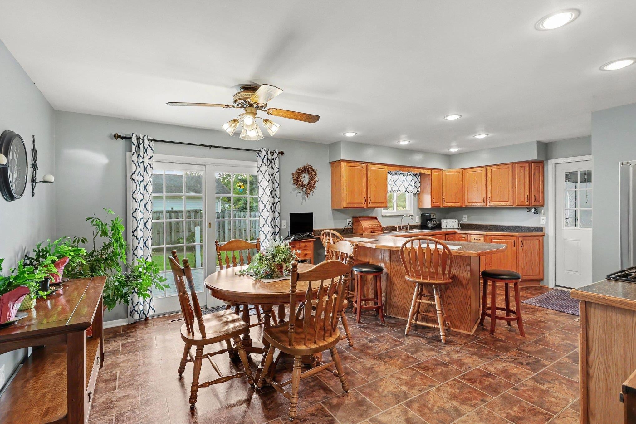3852 Wheeler Road Bay City, MI 48706 - Photo 8 of 26 Gallery Image 8