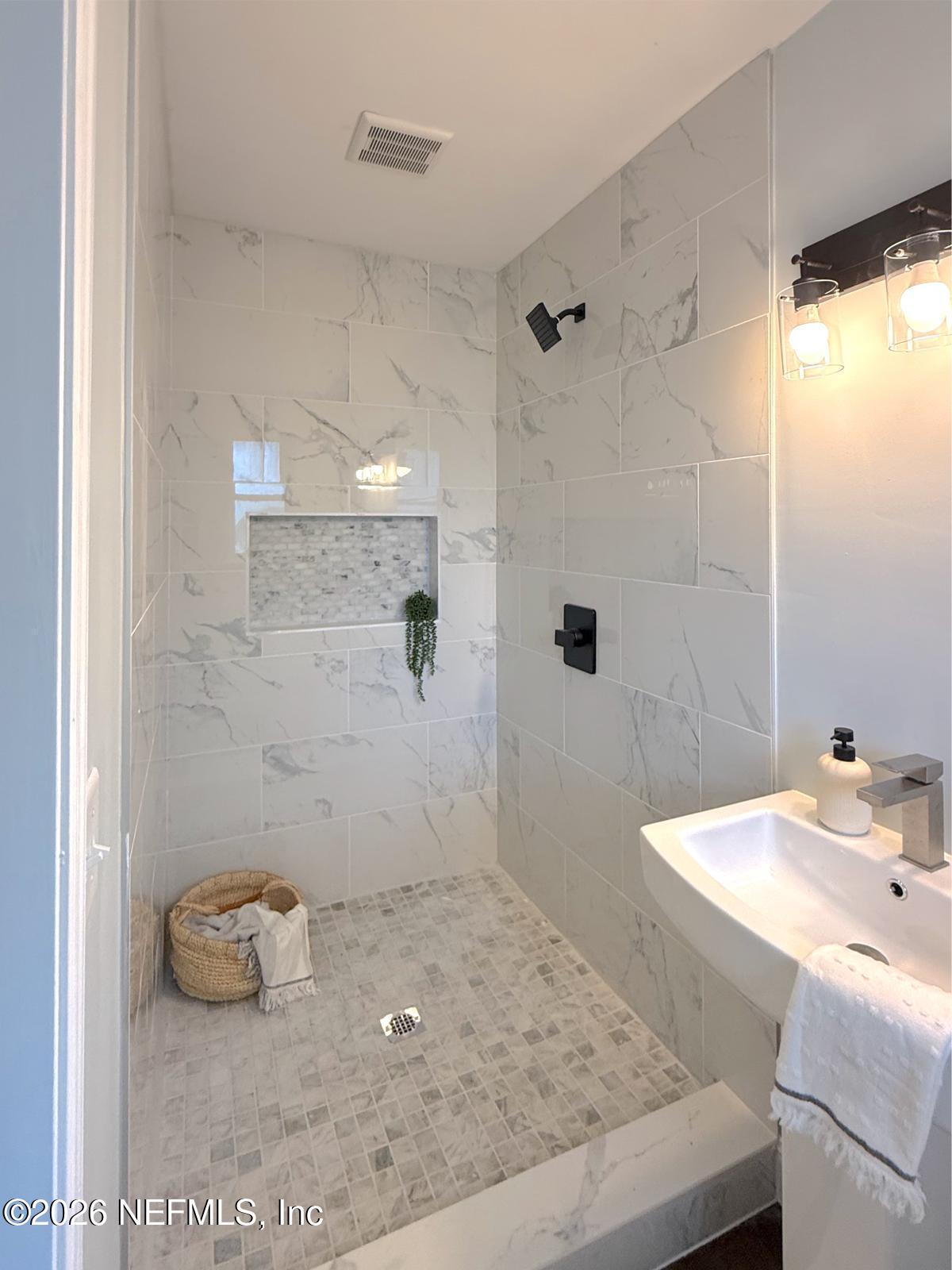 10135 Lake View Road West Jacksonville, FL 32225 - Photo 3 of 21 PHOTO-2026-05-15-14-00-42
