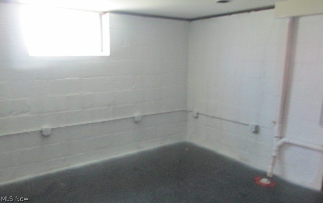 4569 Ammon Road Cleveland, OH 44143 - Photo 11 of 14