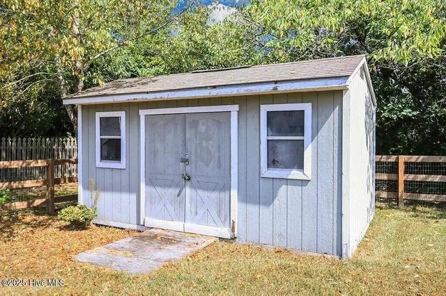 $440,000 | 116 Jae Court, Moyock, NC 27958