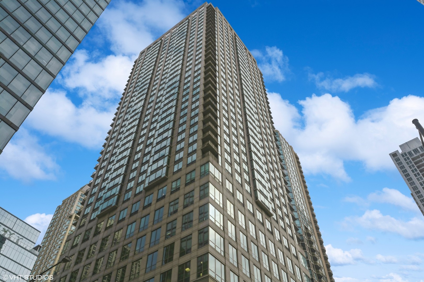2 East Erie Street, Unit 1606 Chicago, IL 60611 - Photo 1 of 13 a view of a large building