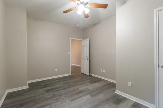 $1,835 | 5049 Rifle Road, Conroe, TX 77303