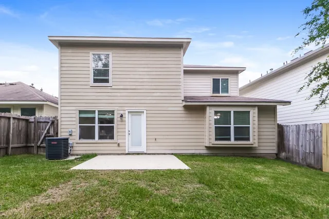 $1,835 | 5049 Rifle Road, Conroe, TX 77303