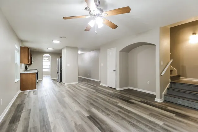 $1,835 | 5049 Rifle Road, Conroe, TX 77303