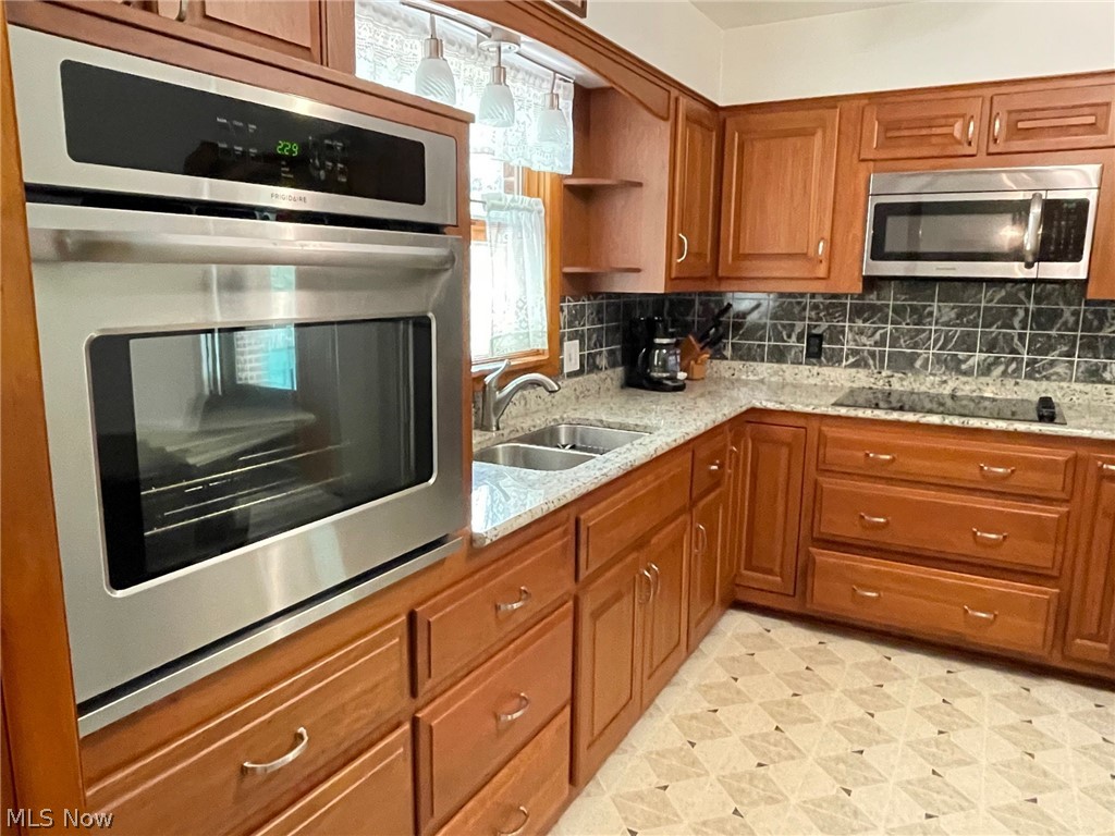9101 Westwood Road Kirtland, OH 44094 - Photo 5 of 16