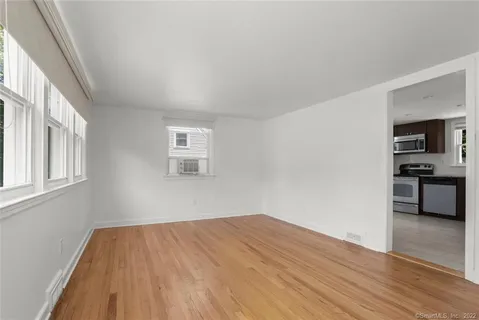 $3,950 | 22 Tracey Street, Norwalk, CT 06850