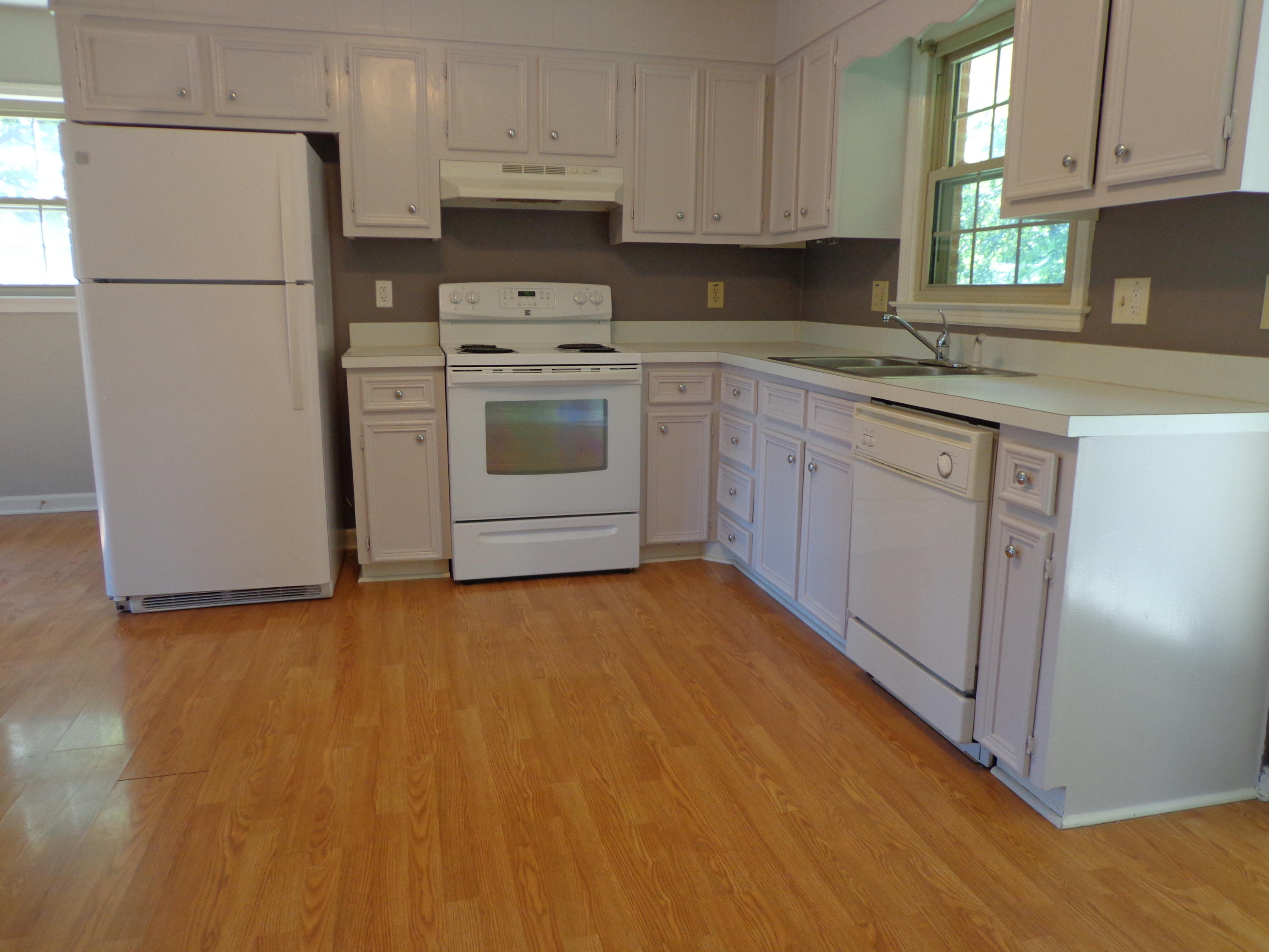 308 Highfield Road Salem, VA 24153 - Photo 21 of 31 DSC07429