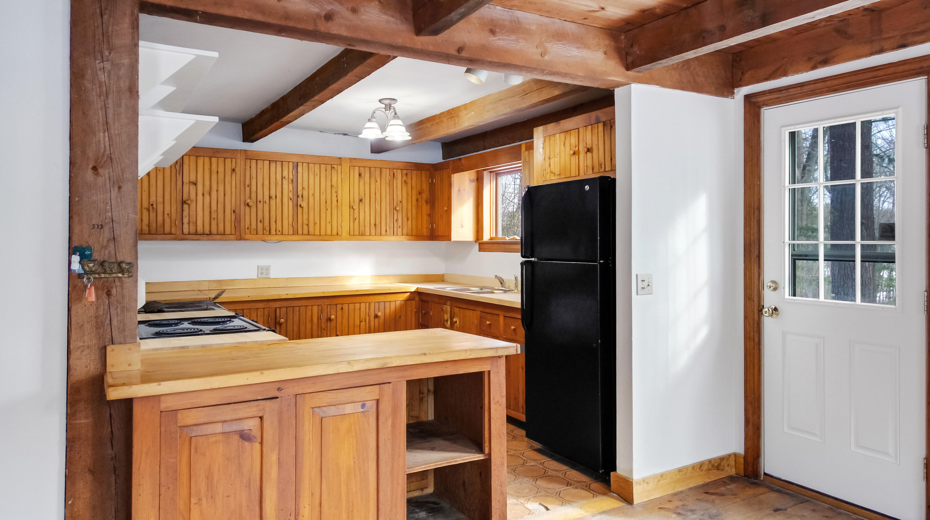 639 Arrowsic Road Bath, ME 04530 - Photo 17 of 67 Kitchen space