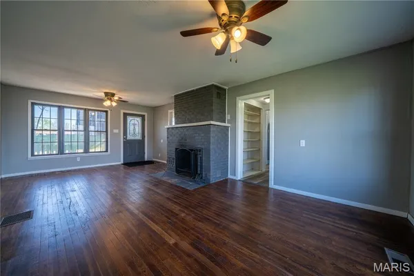 $195,000 | 820 Mokane Road, Fulton, MO 65251