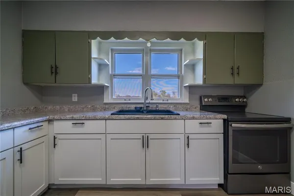 $195,000 | 820 Mokane Road, Fulton, MO 65251