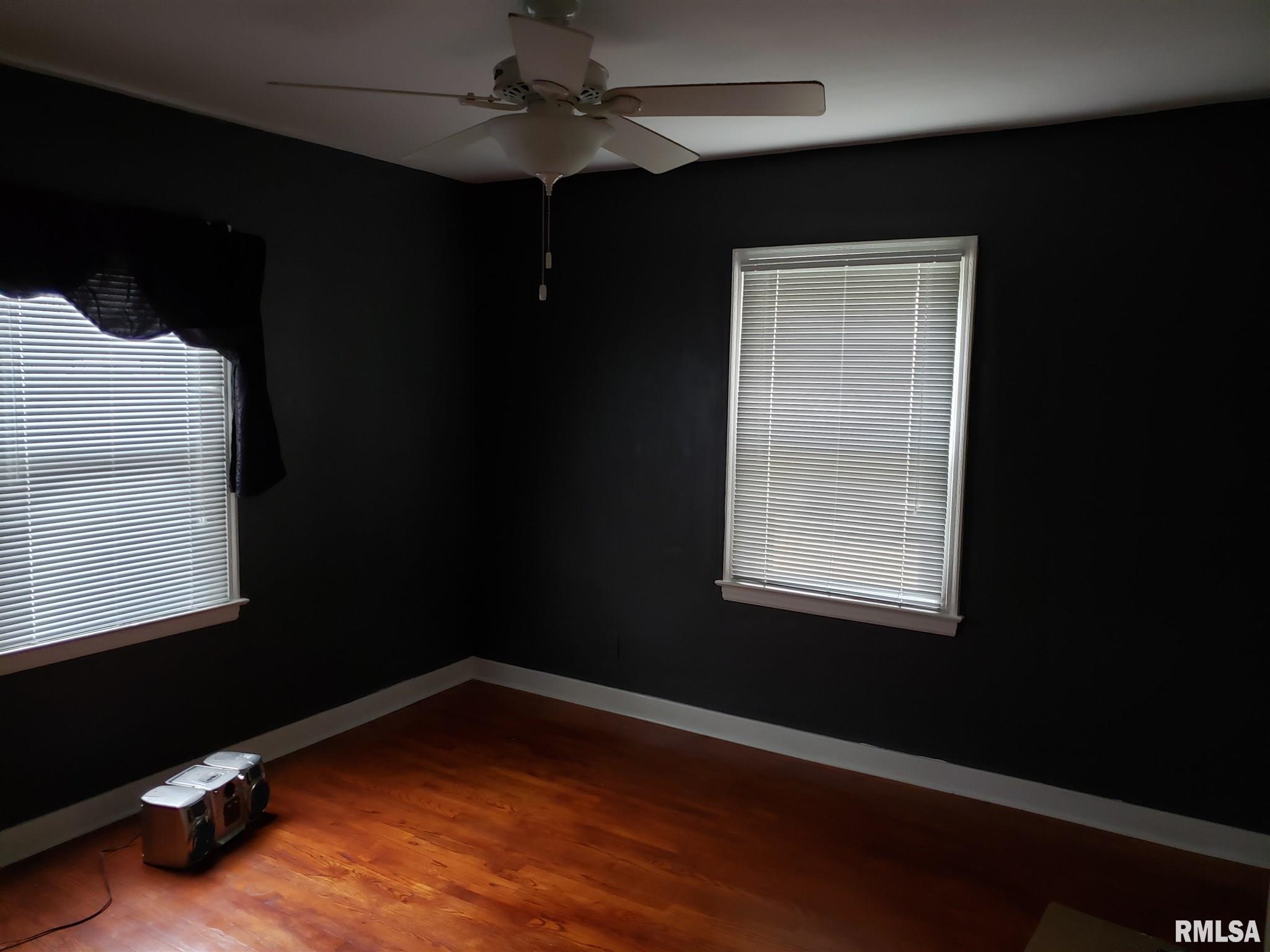 2233 Cincinnati Avenue Springfield, IL 62702 - Photo 2 of 9