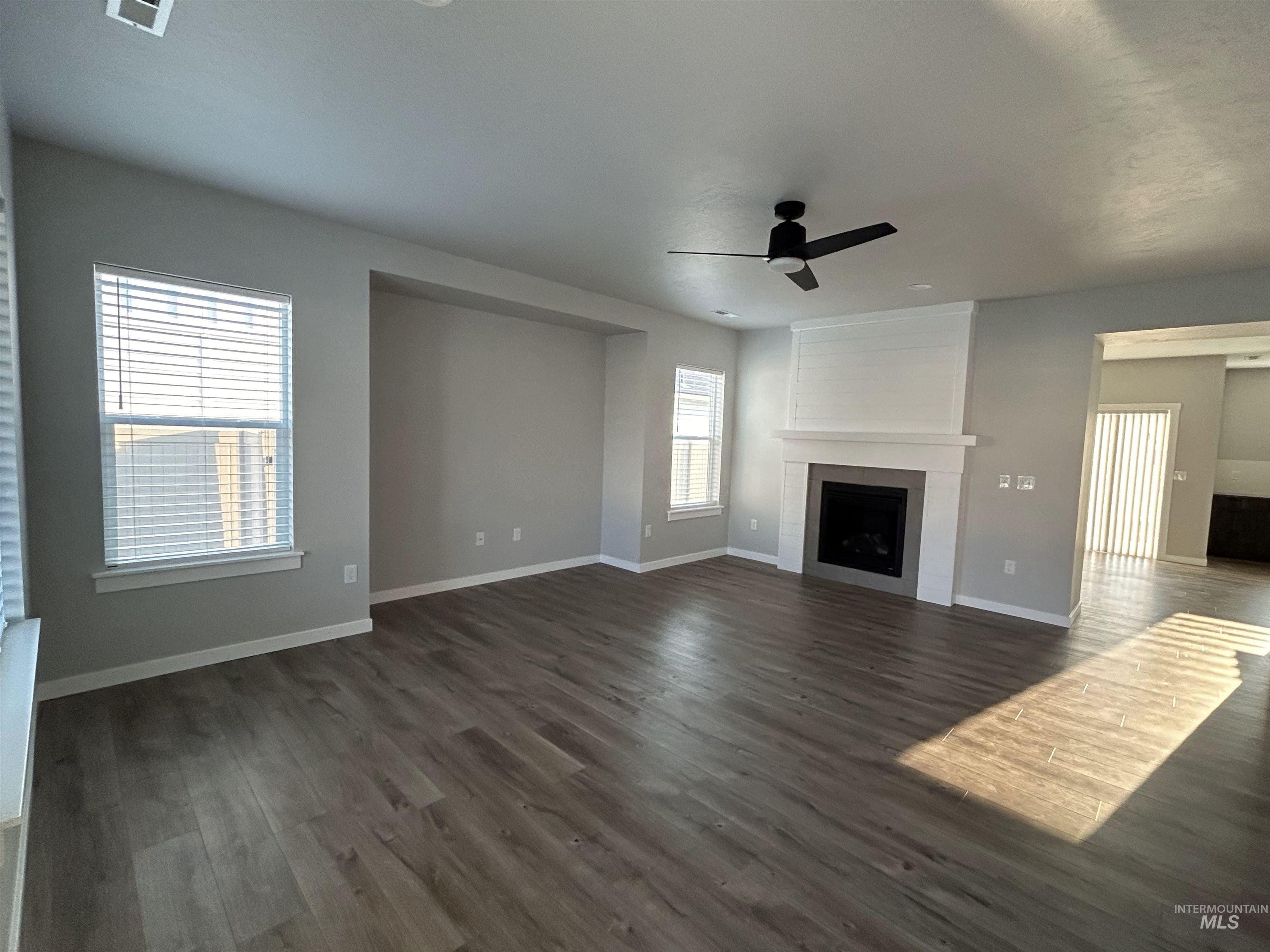 3039 South Alcamo Way Meridian, ID 83642 - Photo 4 of 20