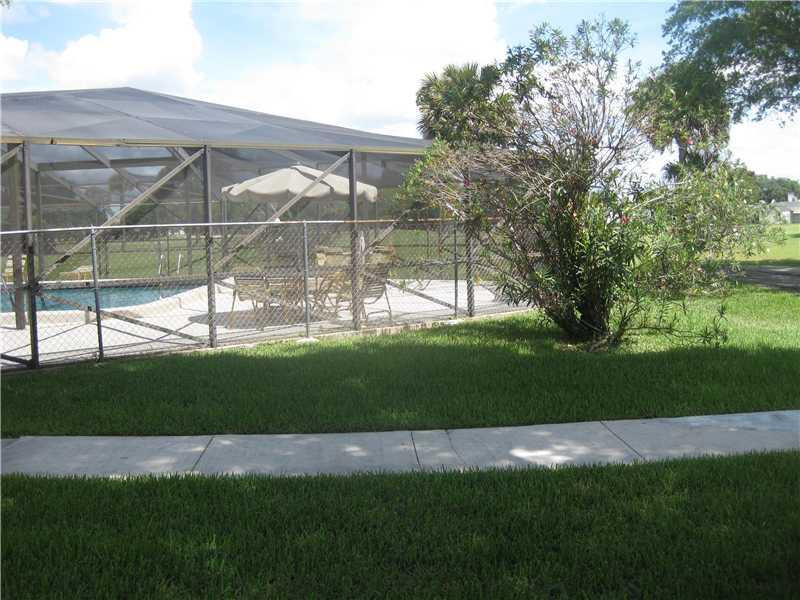 9233 Southwest 8th Street, Unit 417 Boca Raton, FL 33428 - Photo 2 of 10 Pool