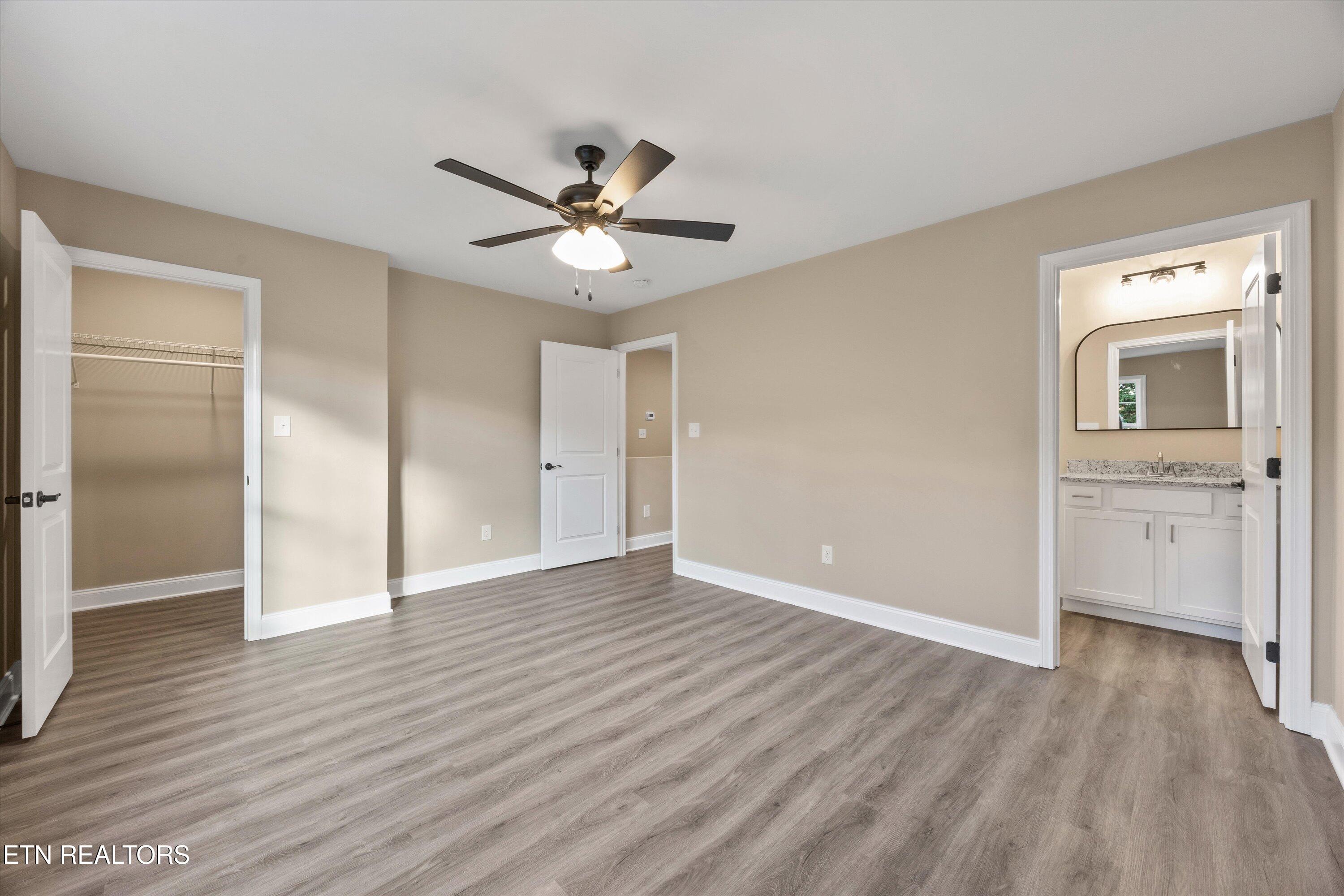 481 Broome Road Northwest, Unit 204 Knoxville, TN 37909 - Photo 11 of 22 14-481 Chadwick Dr 02