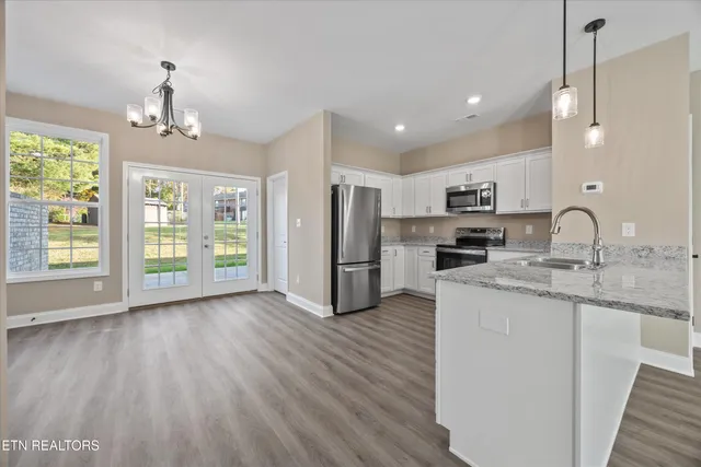 $2,000 | 481 Broome Road Northwest, Unit 204, Knoxville, TN 37909