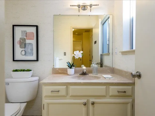 $2,695,000 | 11 Krista Lane, San Carlos, CA 94070