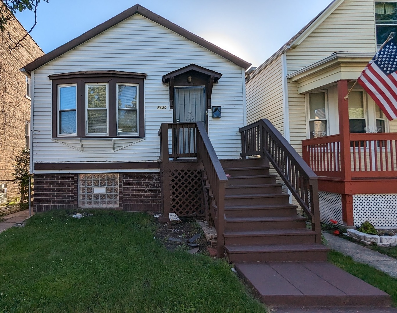 7630 South St Lawrence Ave  