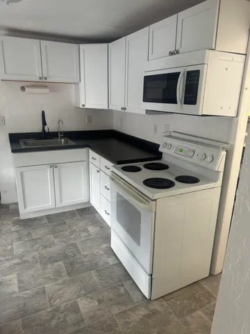 $179,900 | 113 Julian Street, Brooklyn, MI 49230