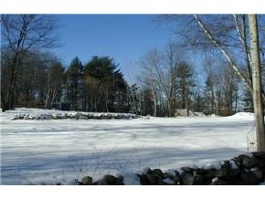 62 Cross Road Sandown, NH 03873 - Photo 3 of 8