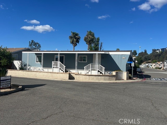 4901 Green River Road, Unit 104 Corona, CA 92878 - Photo 2 of 59