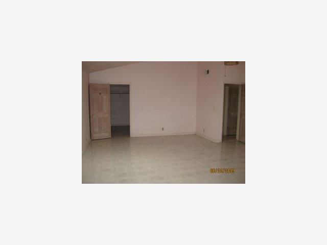 350 Maher Road Watsonville, CA 95076 - Photo 7 of 9 Gallery Image 7