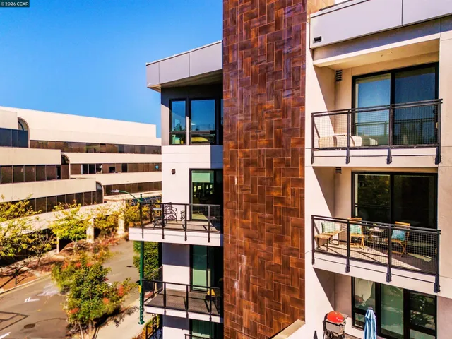 $825,000 | 1605 Riviera Avenue, Unit 404, Walnut Creek, CA 94596