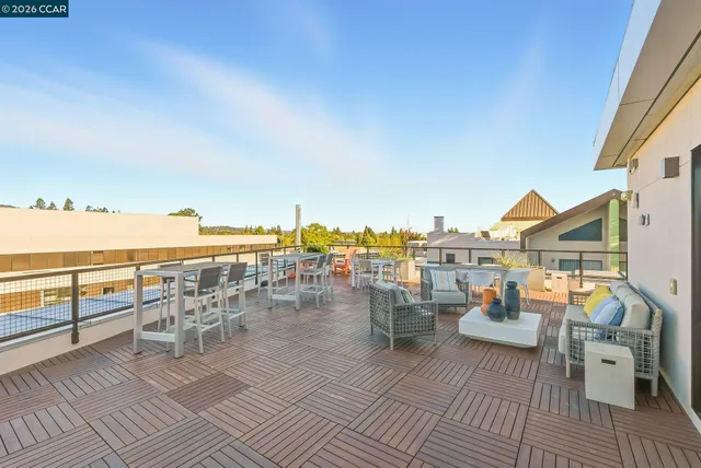 $825,000 | 1605 Riviera Avenue, Unit 404, Walnut Creek, CA 94596