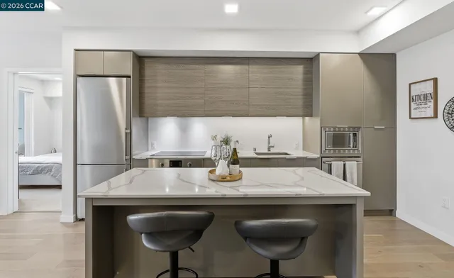 $825,000 | 1605 Riviera Avenue, Unit 404, Walnut Creek, CA 94596