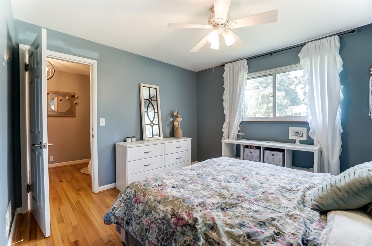 4654 Rumpke Road Cincinnati, OH 45245 - Photo 33 of 50 Gallery Image 33