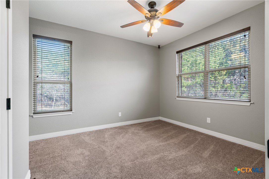 5562 Denmans Loop Belton, TX 76513 - Photo 27 of 44