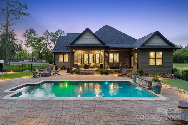 $875,000 | 425 West North Corner Road, Lancaster, SC 29720