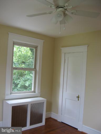 2811 Pinewood Avenue Baltimore, MD 21214 - Photo 11 of 23 Interior (General)
