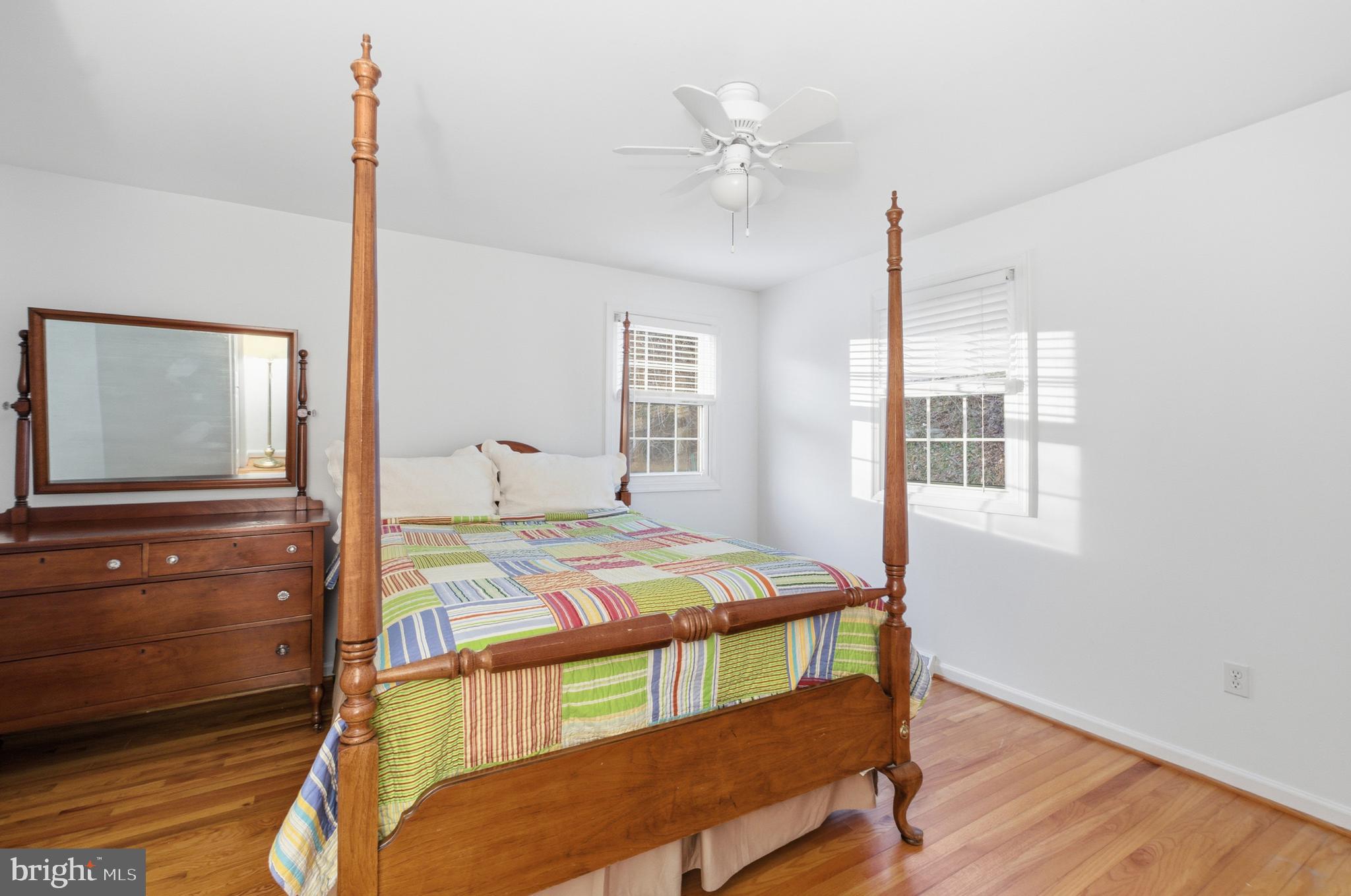 824 Staffordshire Road Cockeysville, MD 21030 - Photo 33 of 59 Bedroom 3