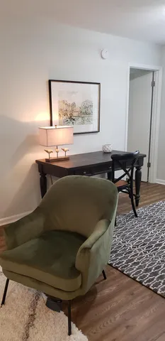 $2,400 | 224 Timberlane Road, Tallahassee, FL 32312