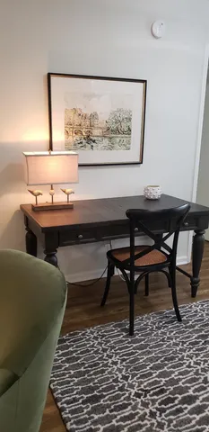 $2,400 | 224 Timberlane Road, Tallahassee, FL 32312