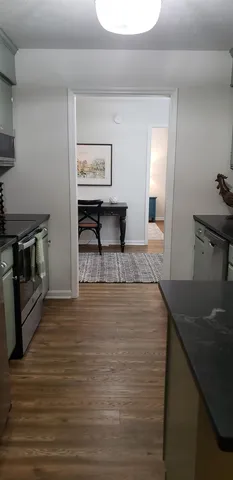 $2,400 | 224 Timberlane Road, Tallahassee, FL 32312