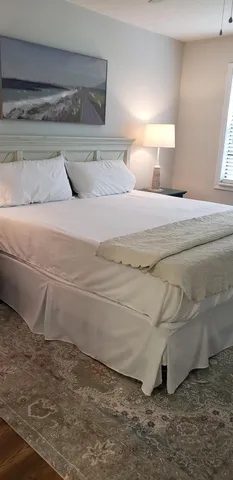 $2,400 | 224 Timberlane Road, Tallahassee, FL 32312